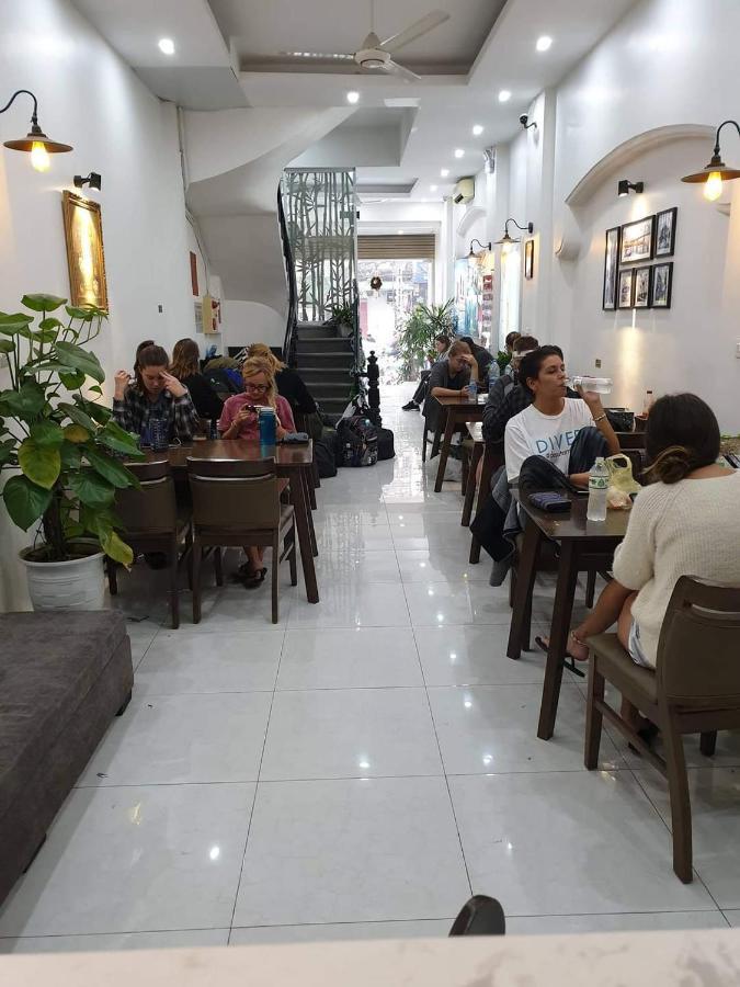 Hanoi Eastern Gate Hostel & Spa Esterno foto