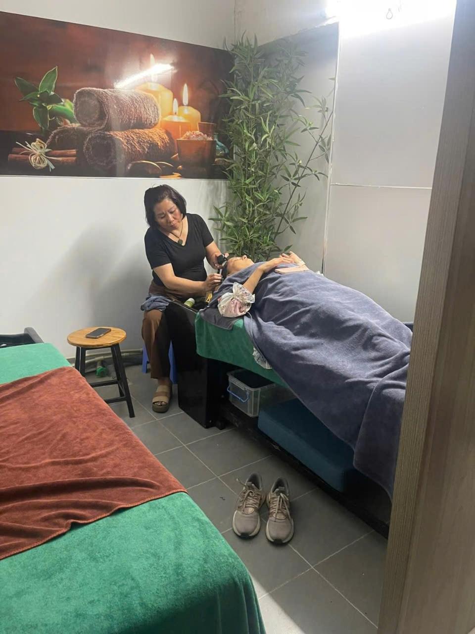Hanoi Eastern Gate Hostel & Spa Esterno foto