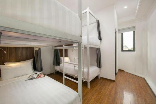 Hanoi Eastern Gate Hostel & Spa Esterno foto