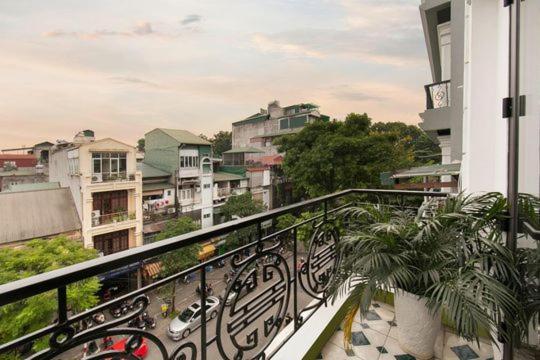 Hanoi Eastern Gate Hostel & Spa Esterno foto